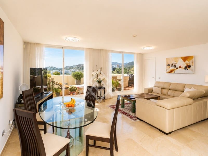 3 quarto Apartamento para venda em Benahavis com garagem - 529 000 € (Ref: 9975265)