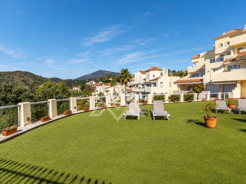 3 quarto Apartamento para venda em Benahavis com garagem - 529 000 € (Ref: 9975265)