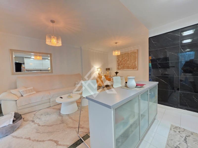 2 sovrum Lägenhet till salu i Golden Mile med garage - 455 000 € (Ref: 9990648)