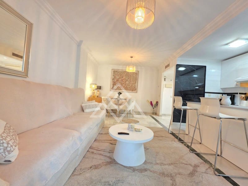 2 sovrum Lägenhet till salu i Golden Mile med garage - 455 000 € (Ref: 9990648)