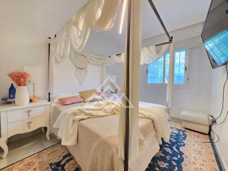 2 sovrum Lägenhet till salu i Golden Mile med garage - 455 000 € (Ref: 9990648)
