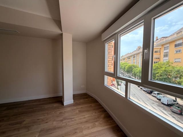 3 bedroom Flat for sale in Centro Urbano, Dénia - € 239,000 (Ref: 10021199)
