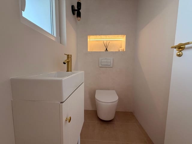 3 bedroom Flat for sale in Centro Urbano, Dénia - € 239,000 (Ref: 10021199)