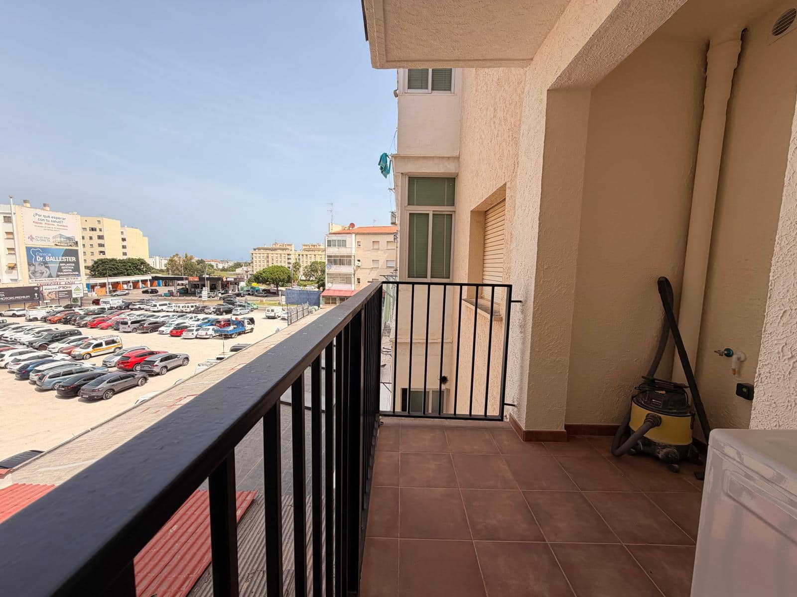3 bedroom Flat for sale in Denia - € 239,000 (Ref: 10021199)