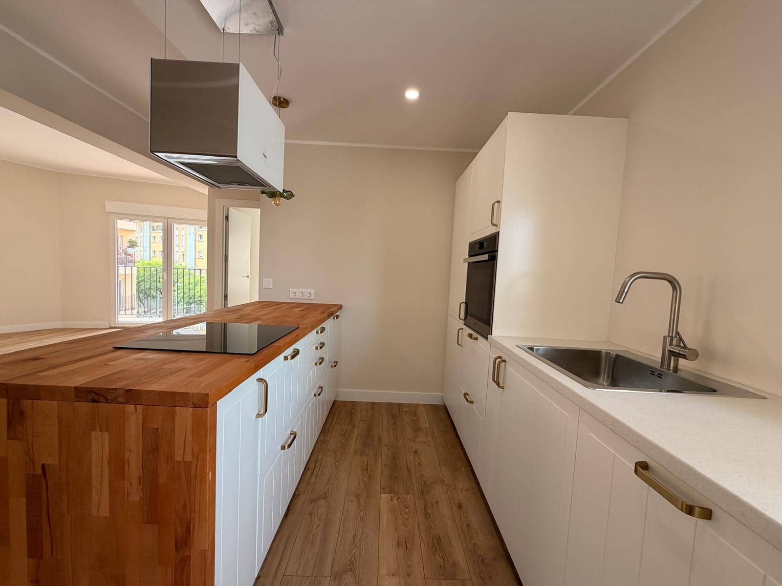 3 bedroom Flat for sale in Denia - € 239,000 (Ref: 10021199)