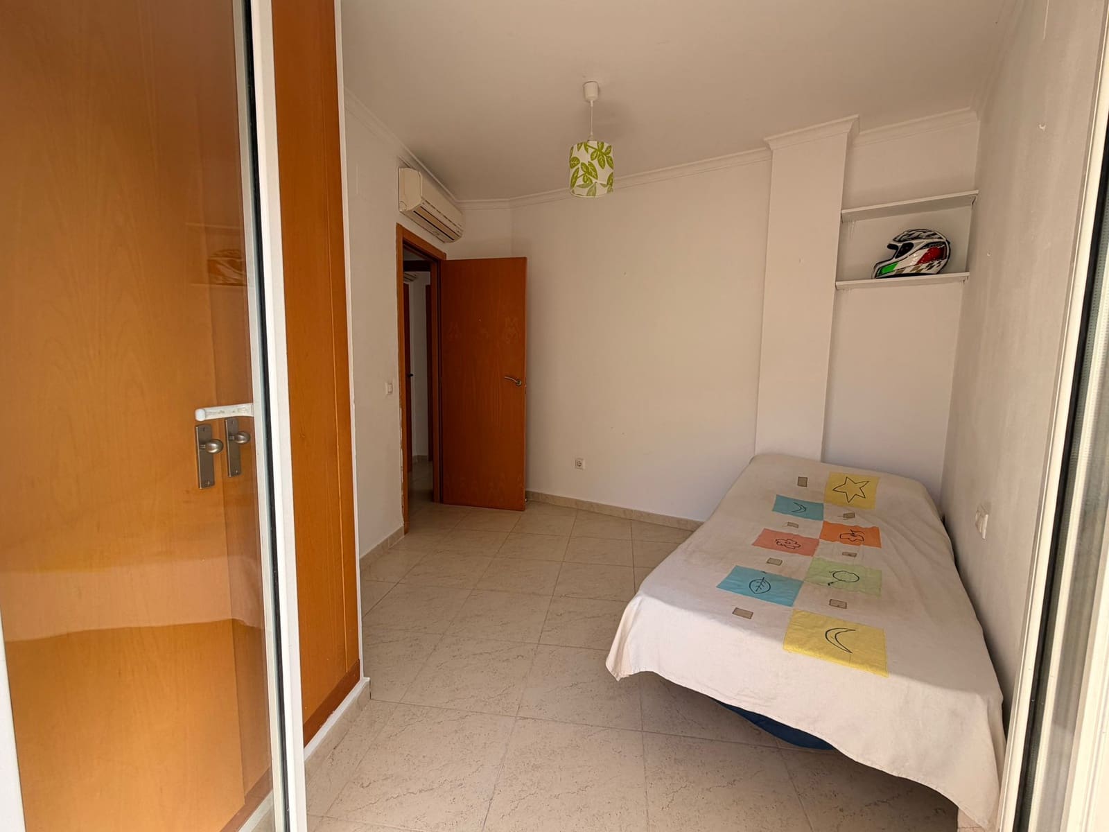 3 bedroom Flat for sale in Denia - € 330,000 (Ref: 10039145)