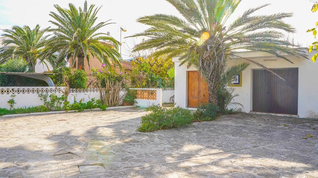 3 soveværelse Villa til salg i Denia med garage - € 790.000 (Ref: 10057360)