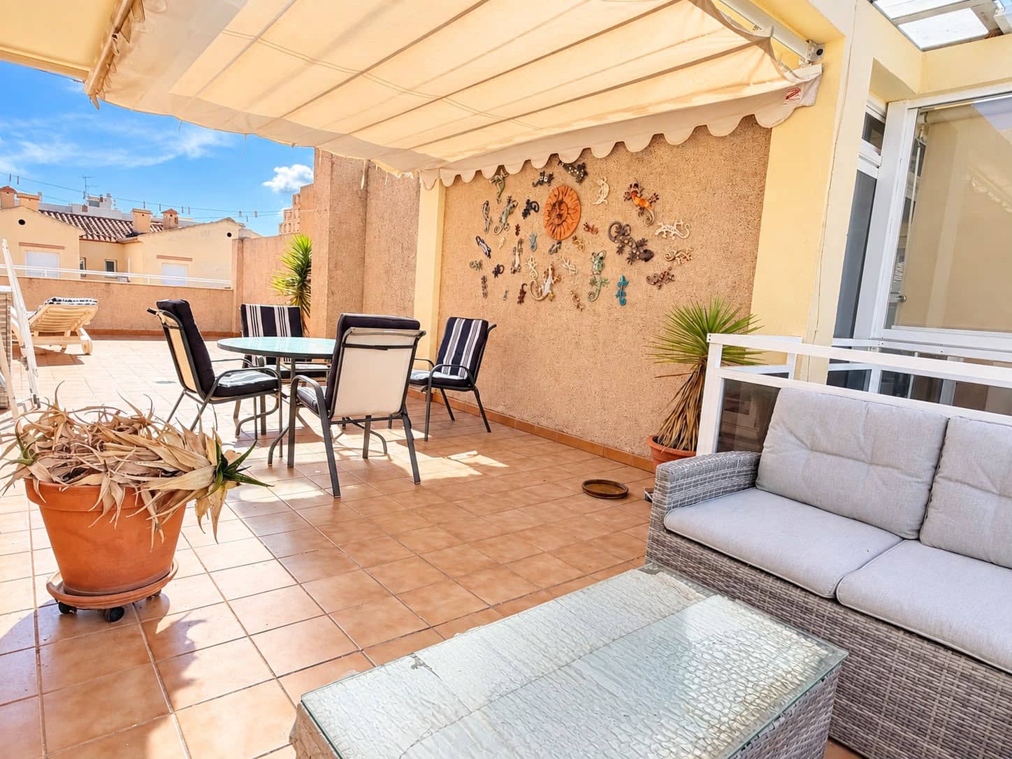 2 bedroom Apartment for sale in Denia with pool garage - € 270,000 (Ref: 10076824)