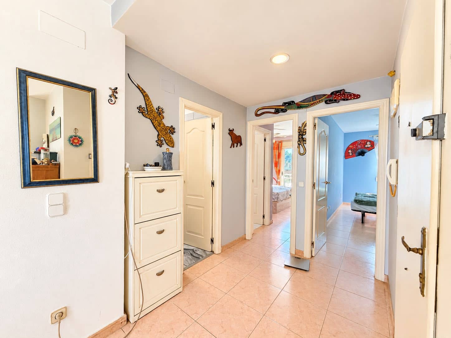 2 bedroom Apartment for sale in Denia with pool garage - € 270,000 (Ref: 10076824)