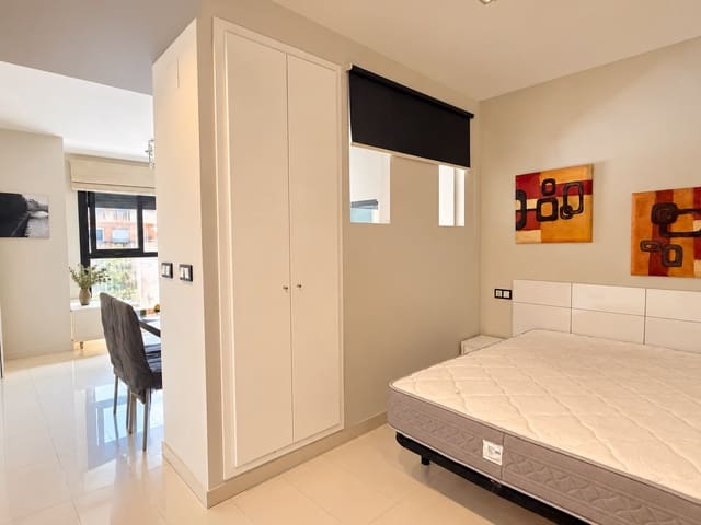 1 makuuhuone Yksiö myytävänä paikassa Centro Urbano, Dénia - 165 000 € (Ref: 10111857)