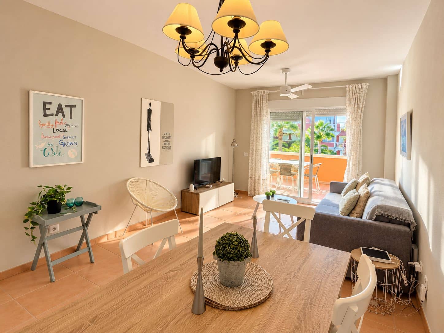 2 bedroom Apartment for sale in Denia with pool garage - € 299,000 (Ref: 10160094)