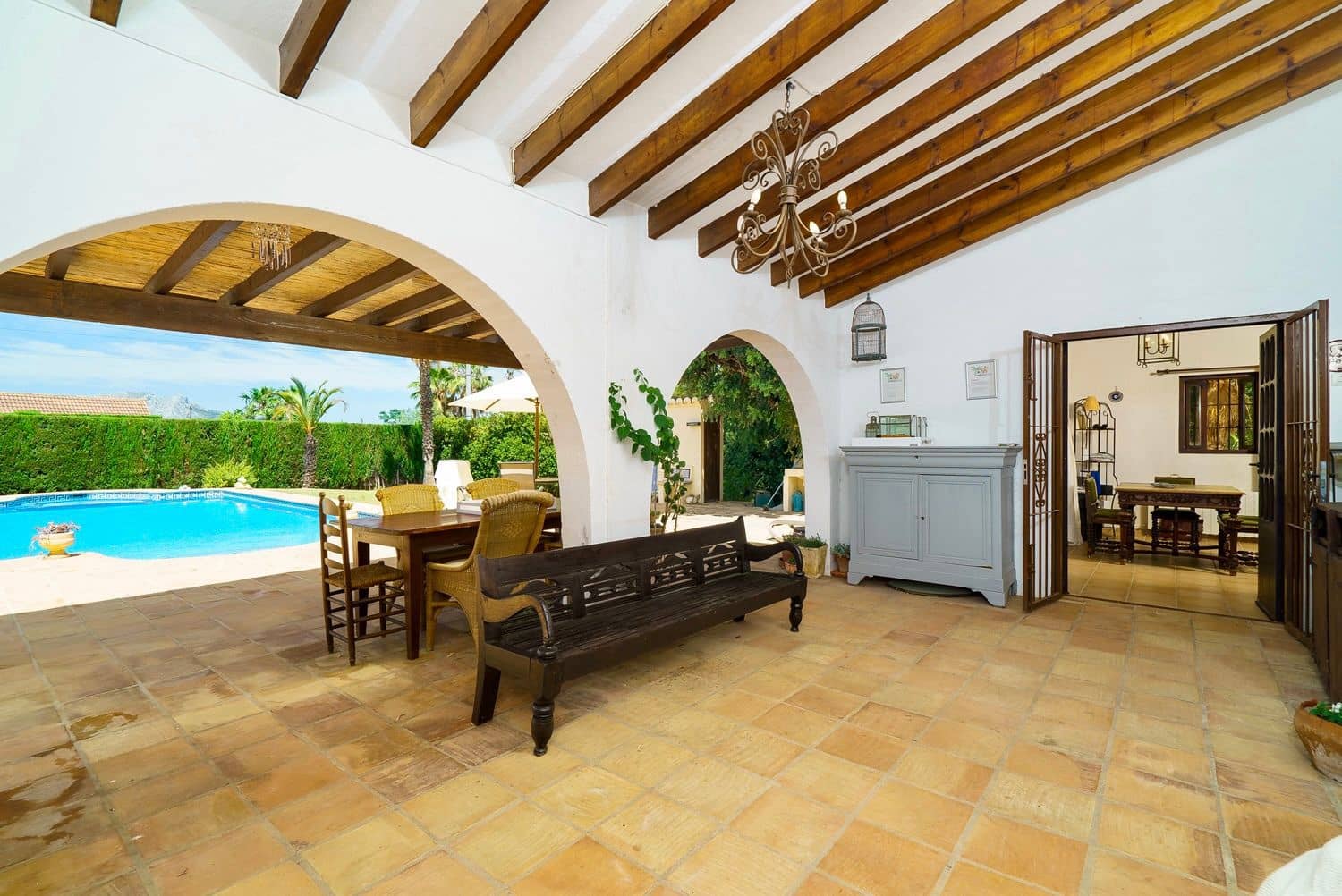 Chalet de 3 habitaciones en Dénia en venta con piscina garaje - 715.000 € (Ref: 7875492)