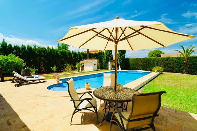 3 makuuhuone Huvila myytävänä paikassa Dénia mukana uima-altaan 
autotalli - 715 000 € (Ref: 7875492)