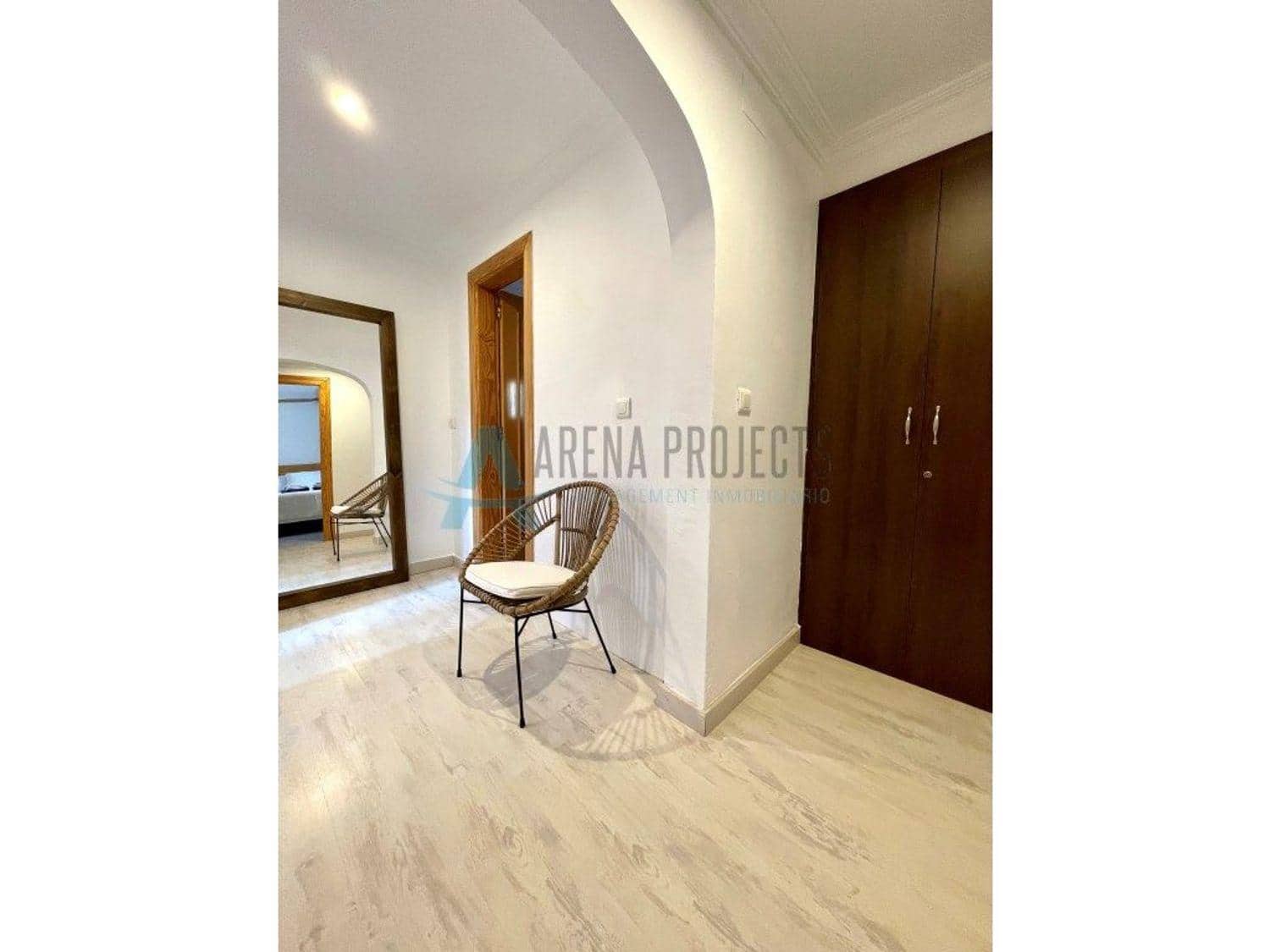 5 bedroom Villa for sale in Denia with pool - € 1,050,000 (Ref: 7935811)