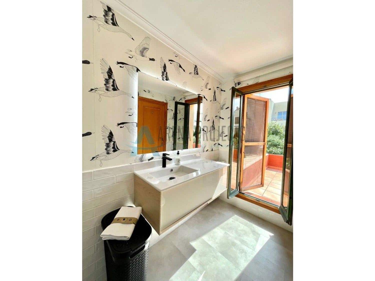 5 bedroom Villa for sale in Denia with pool - € 1,050,000 (Ref: 7935811)