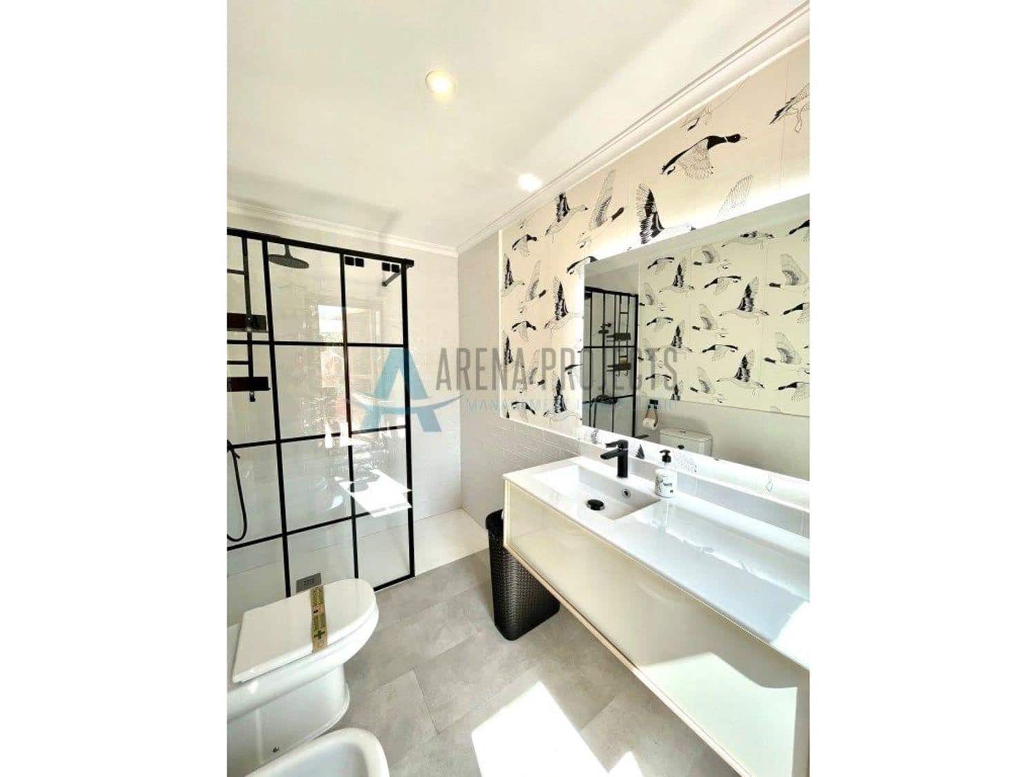 5 bedroom Villa for sale in Denia with pool - € 1,050,000 (Ref: 7935811)