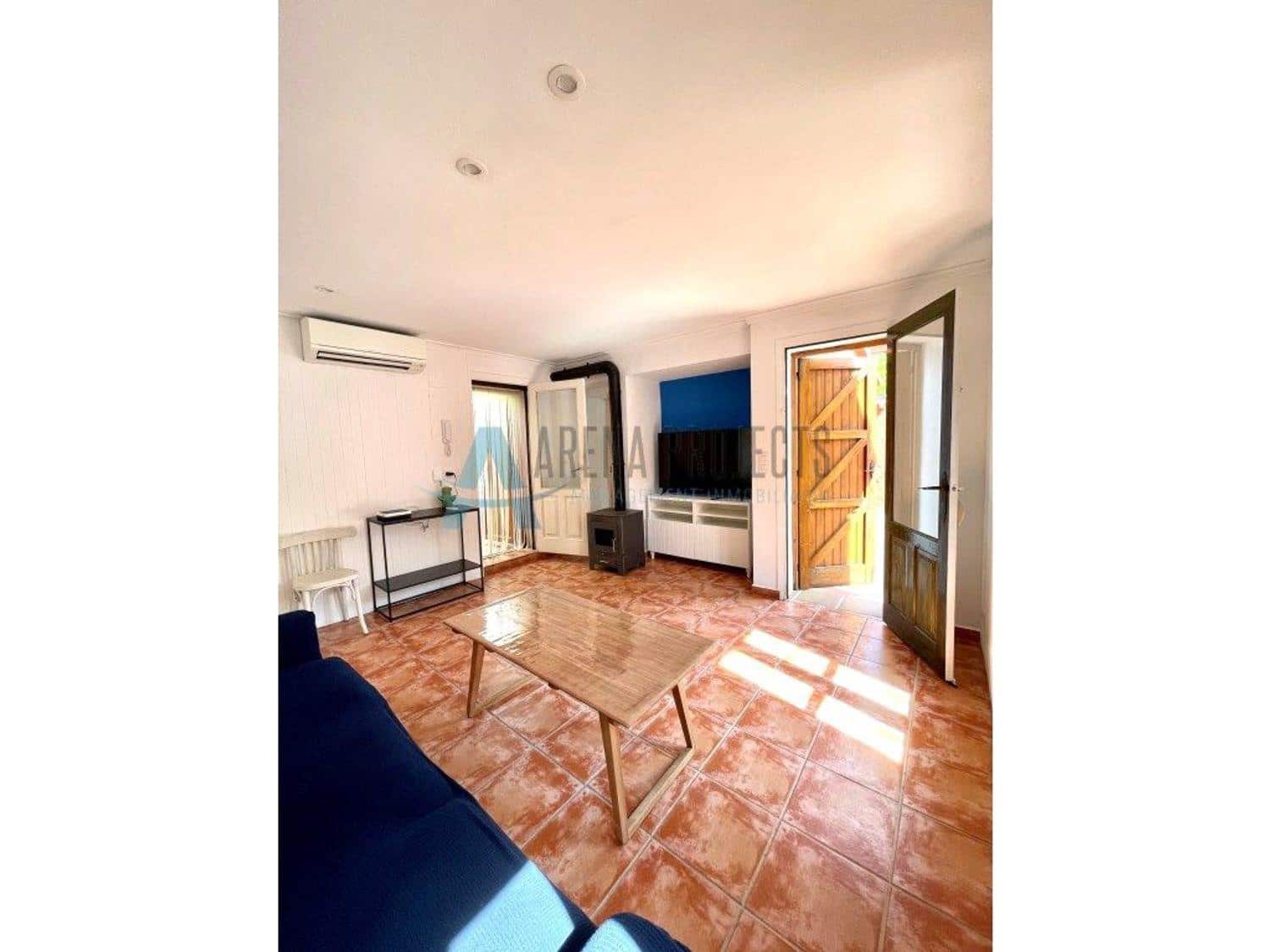 5 bedroom Villa for sale in Denia with pool - € 1,050,000 (Ref: 7935811)