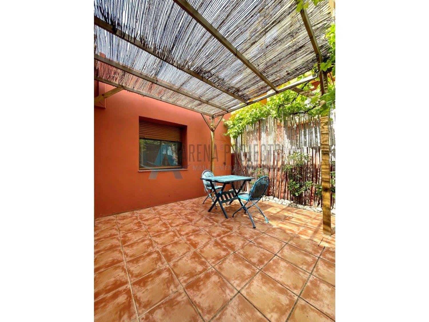 5 bedroom Villa for sale in Denia with pool - € 1,050,000 (Ref: 7935811)