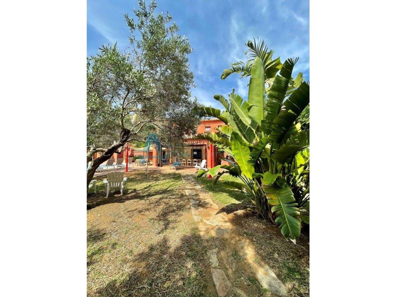 5 bedroom Villa for sale in Denia with pool - € 1,050,000 (Ref: 7935811)