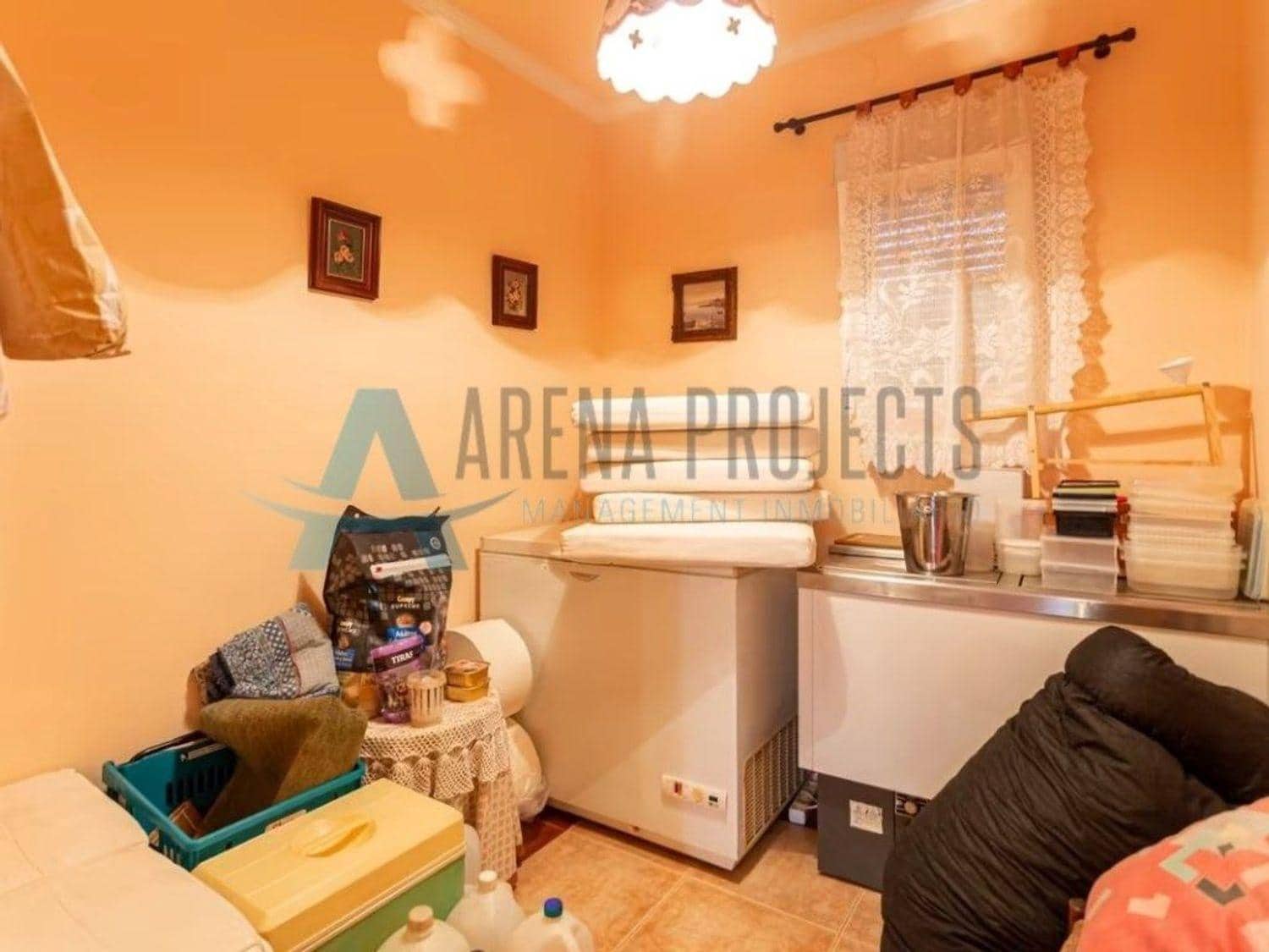 4 bedroom Villa for sale in Denia - € 749,000 (Ref: 8324850)