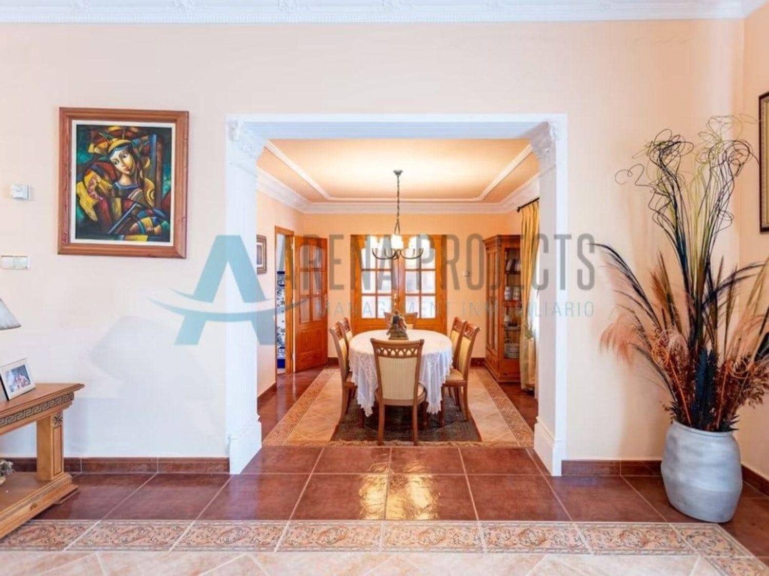 4 bedroom Villa for sale in Denia - € 749,000 (Ref: 8324850)