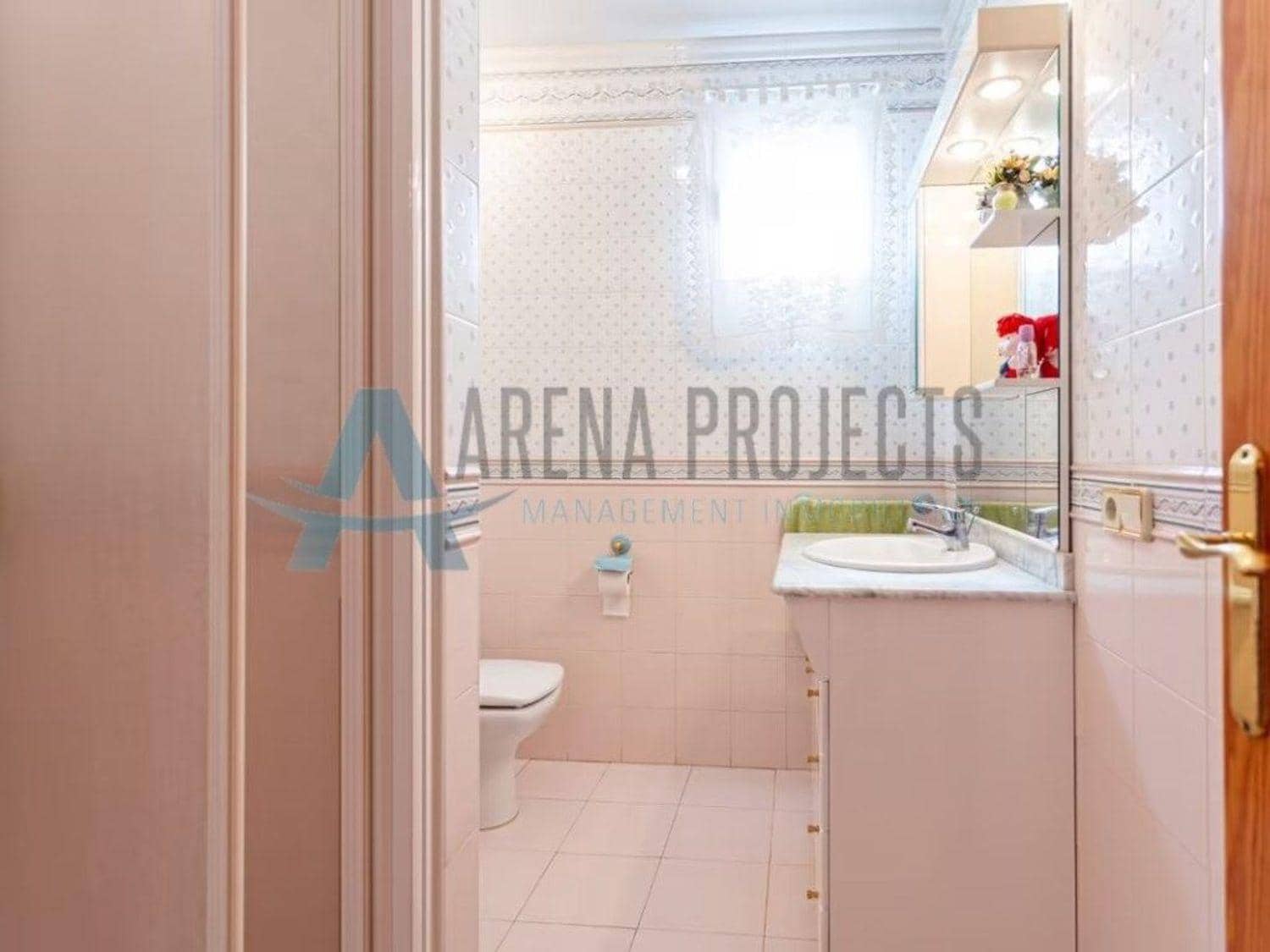 4 bedroom Villa for sale in Denia - € 749,000 (Ref: 8324850)