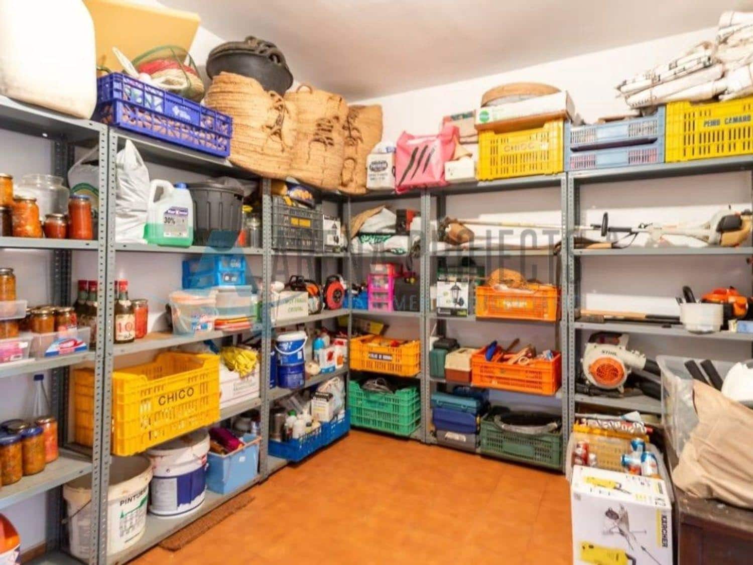 4 bedroom Villa for sale in Denia - € 749,000 (Ref: 8324850)