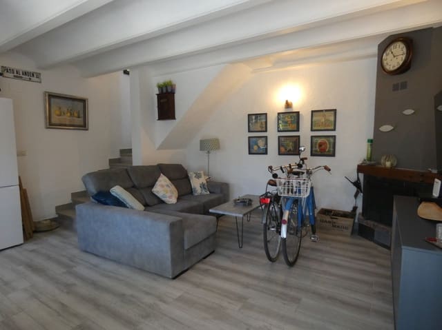 2 soverom Rekkehus til salgs i Els Poblets med svømmebasseng - € 249 000 (Ref: 8664043)