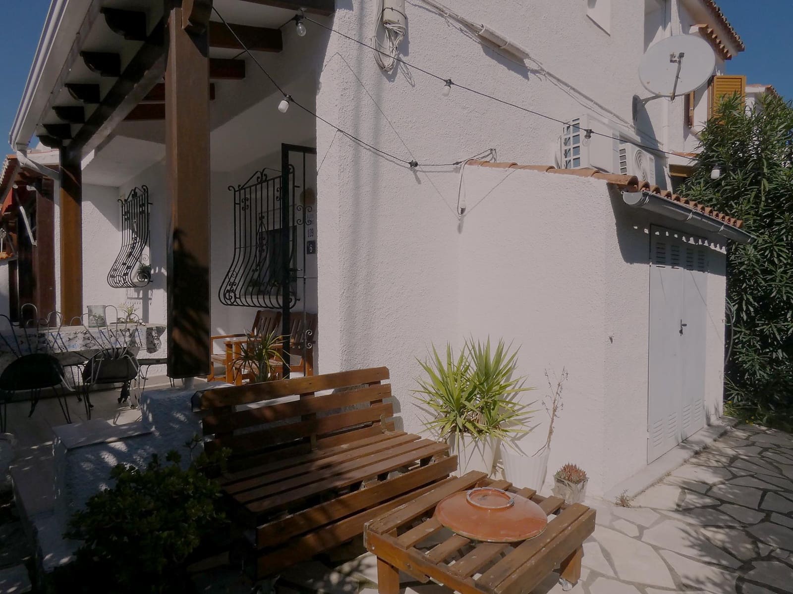 2 soverom Rekkehus til salgs i Els Poblets med svømmebasseng - € 249 000 (Ref: 8664043)