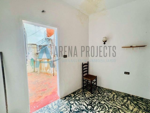 2 bedroom Townhouse for sale in Centro Urbano, Dénia - € 190,000 (Ref: 8863133)