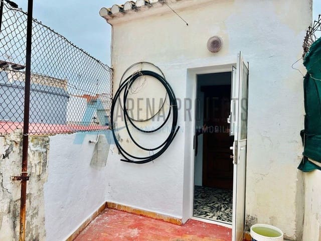2 bedroom Townhouse for sale in Centro Urbano, Dénia - € 190,000 (Ref: 8863133)