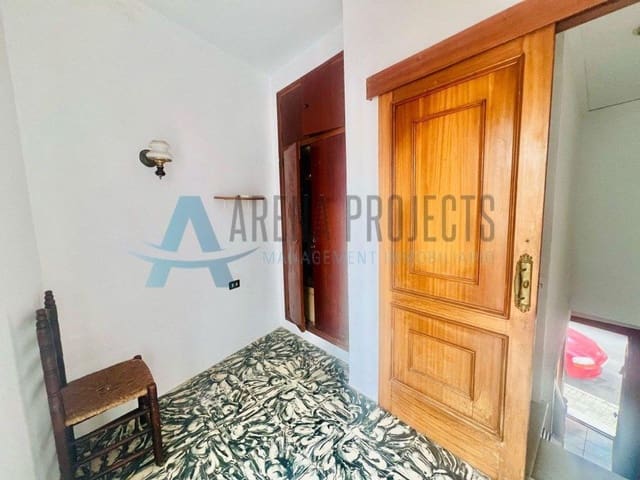 2 bedroom Townhouse for sale in Centro Urbano, Dénia - € 190,000 (Ref: 8863133)