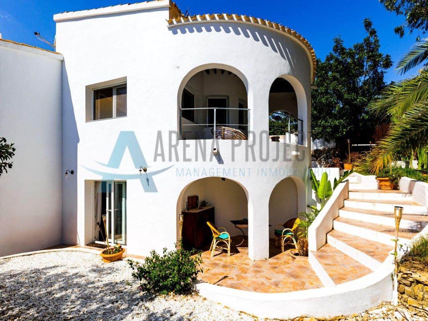 3 bedroom Villa for sale in Denia - € 628,000 (Ref: 8944306)