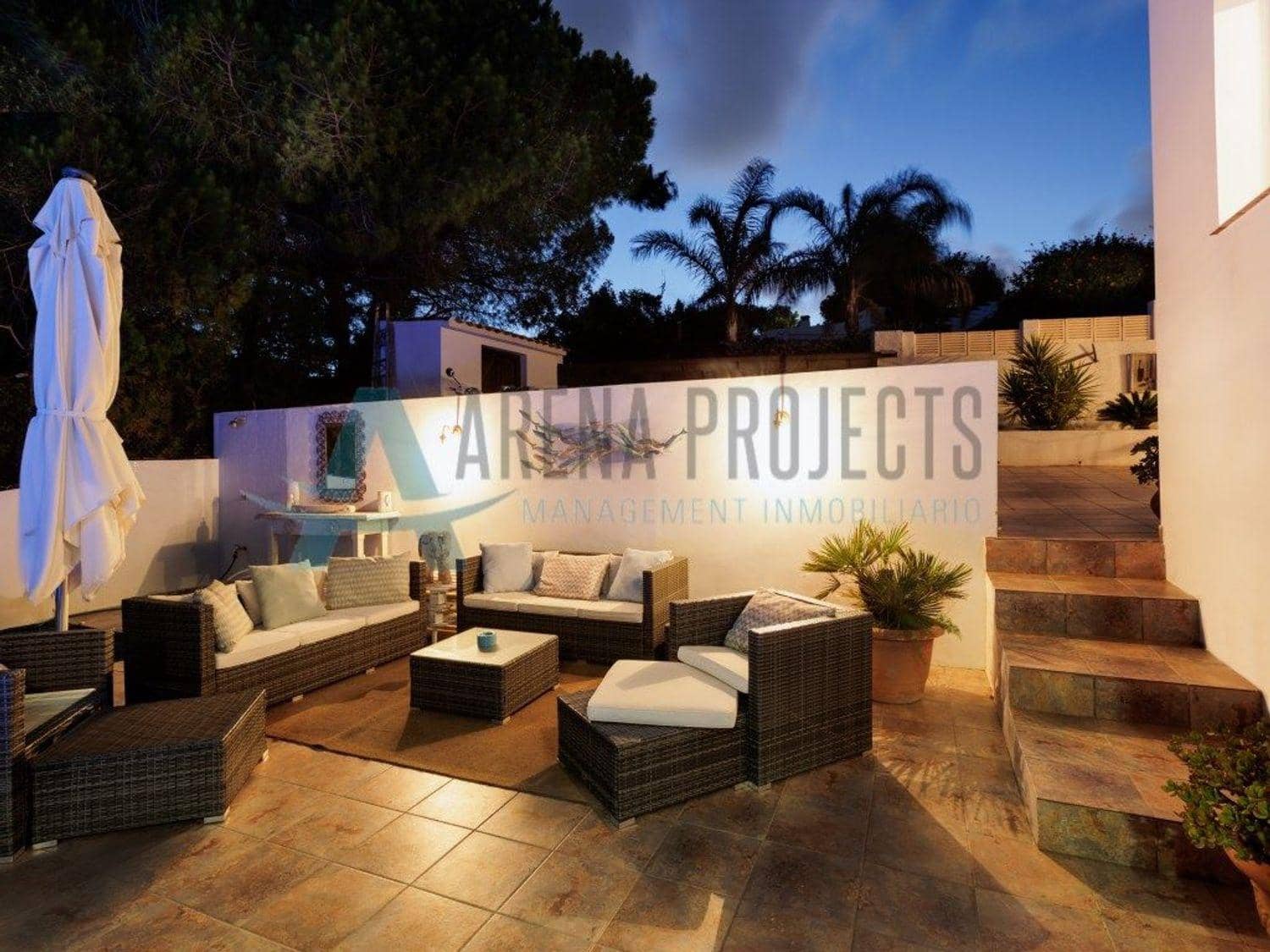 3 bedroom Villa for sale in Denia - € 628,000 (Ref: 8944306)