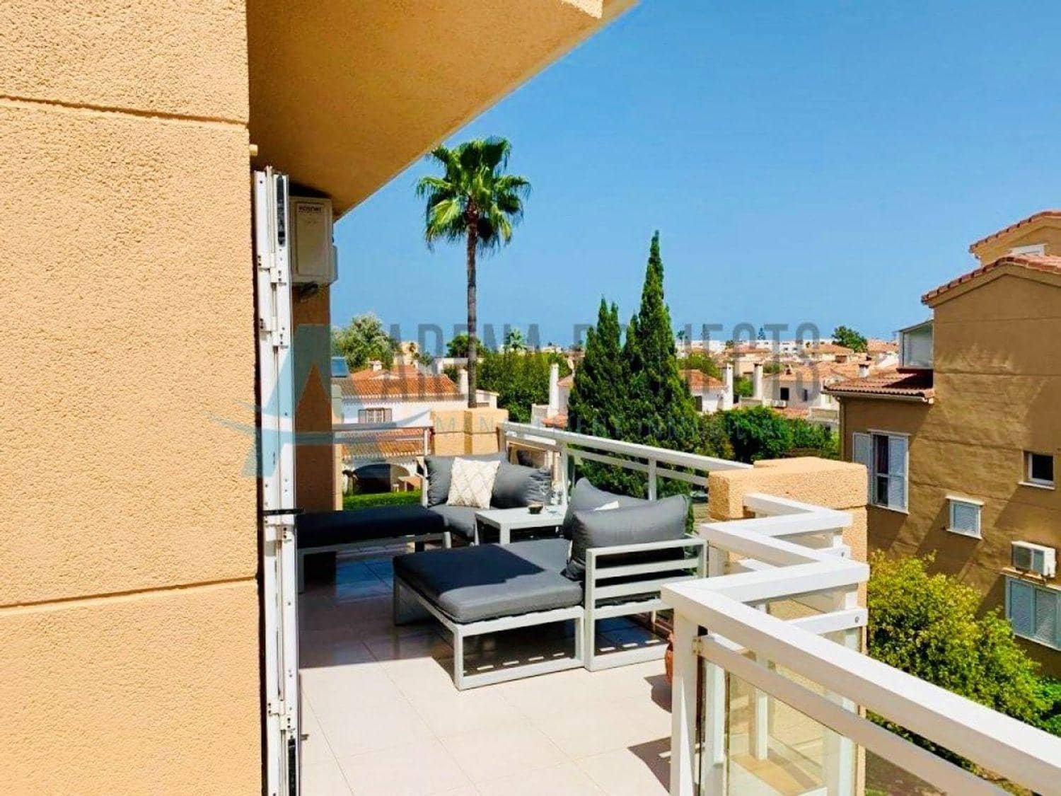 3 sypialnia Apartament na sprzedaż w Denia z basenem garażem - 325 000 € (Ref: 9007653)