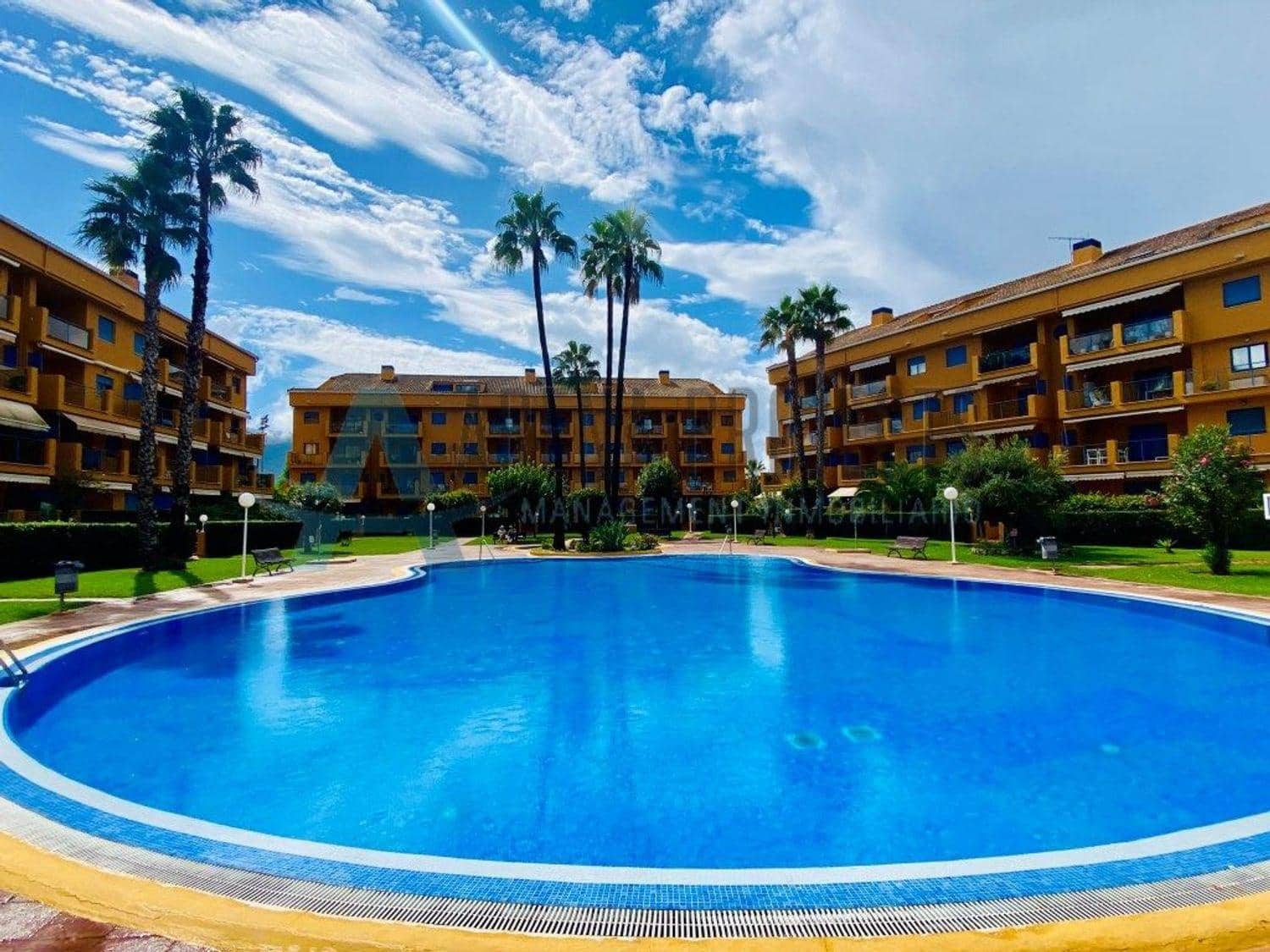 4 soveværelse Lejlighed til salg i Denia med swimmingpool garage - € 500.000 (Ref: 9024118)