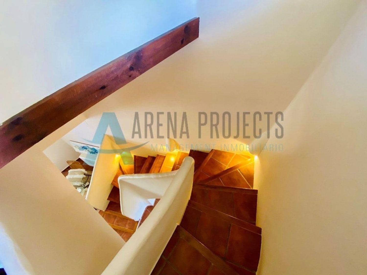 4 soveværelse Rækkehus til salg i Denia med swimmingpool garage - € 469.000 (Ref: 9116755)