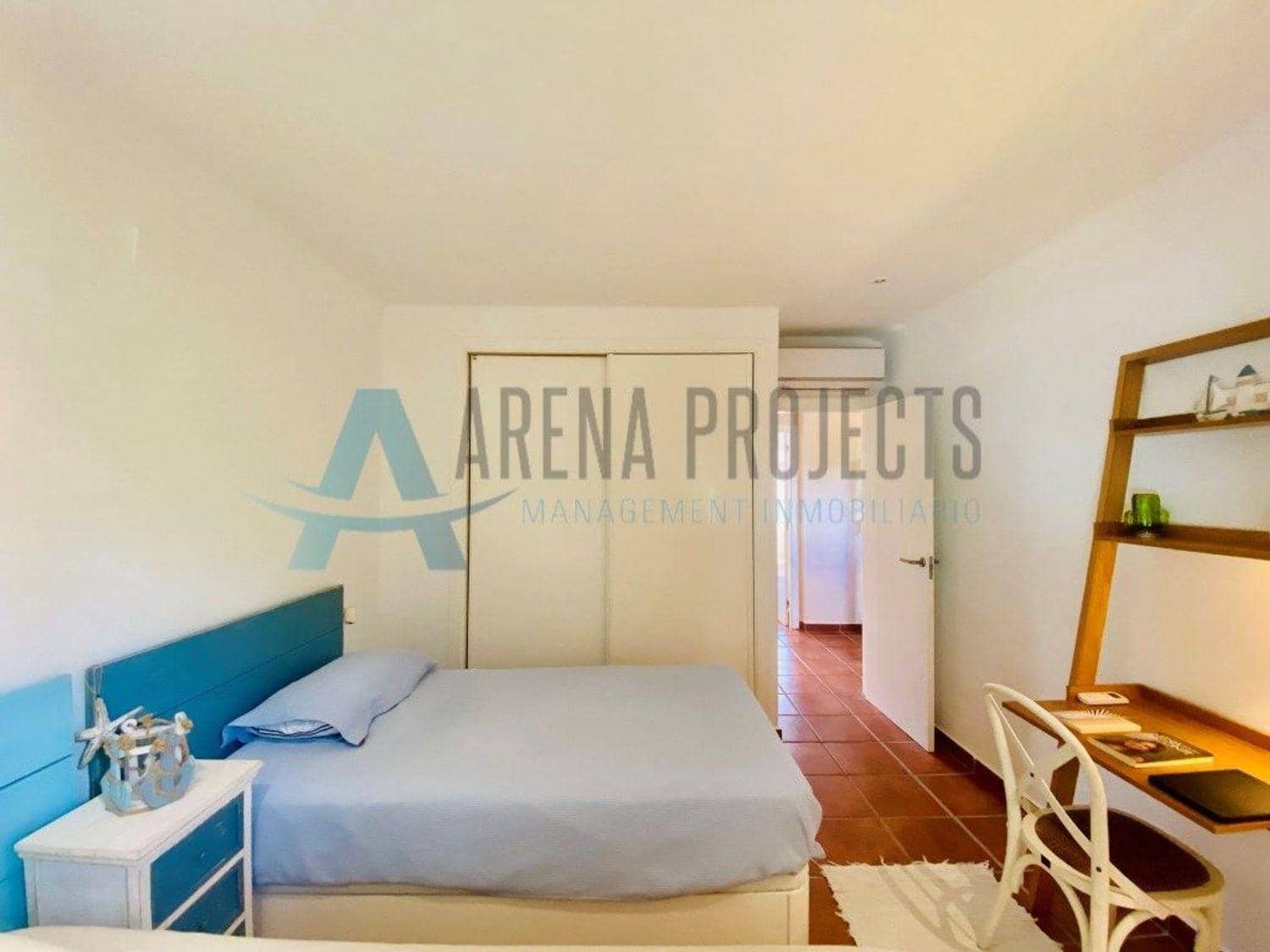 4 soveværelse Rækkehus til salg i Denia med swimmingpool garage - € 469.000 (Ref: 9116755)