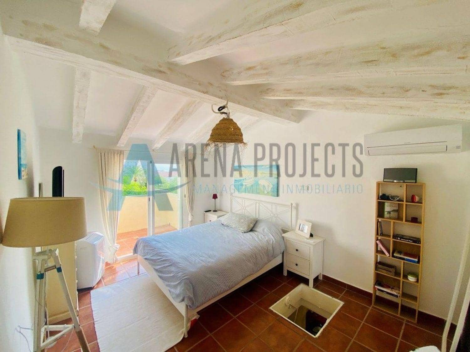 4 soveværelse Rækkehus til salg i Denia med swimmingpool garage - € 469.000 (Ref: 9116755)