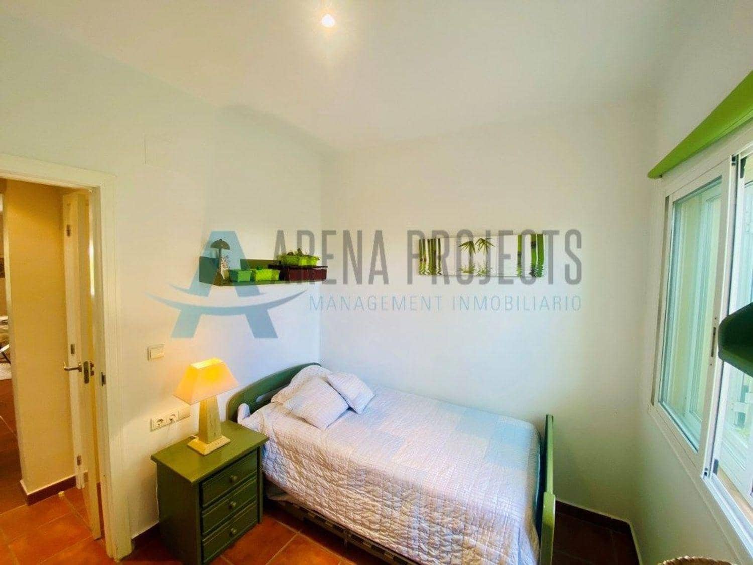 4 soveværelse Rækkehus til salg i Denia med swimmingpool garage - € 469.000 (Ref: 9116755)