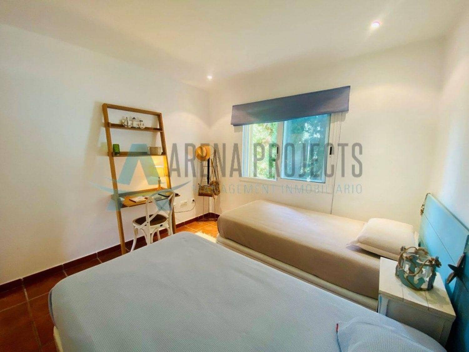 4 soveværelse Rækkehus til salg i Denia med swimmingpool garage - € 469.000 (Ref: 9116755)