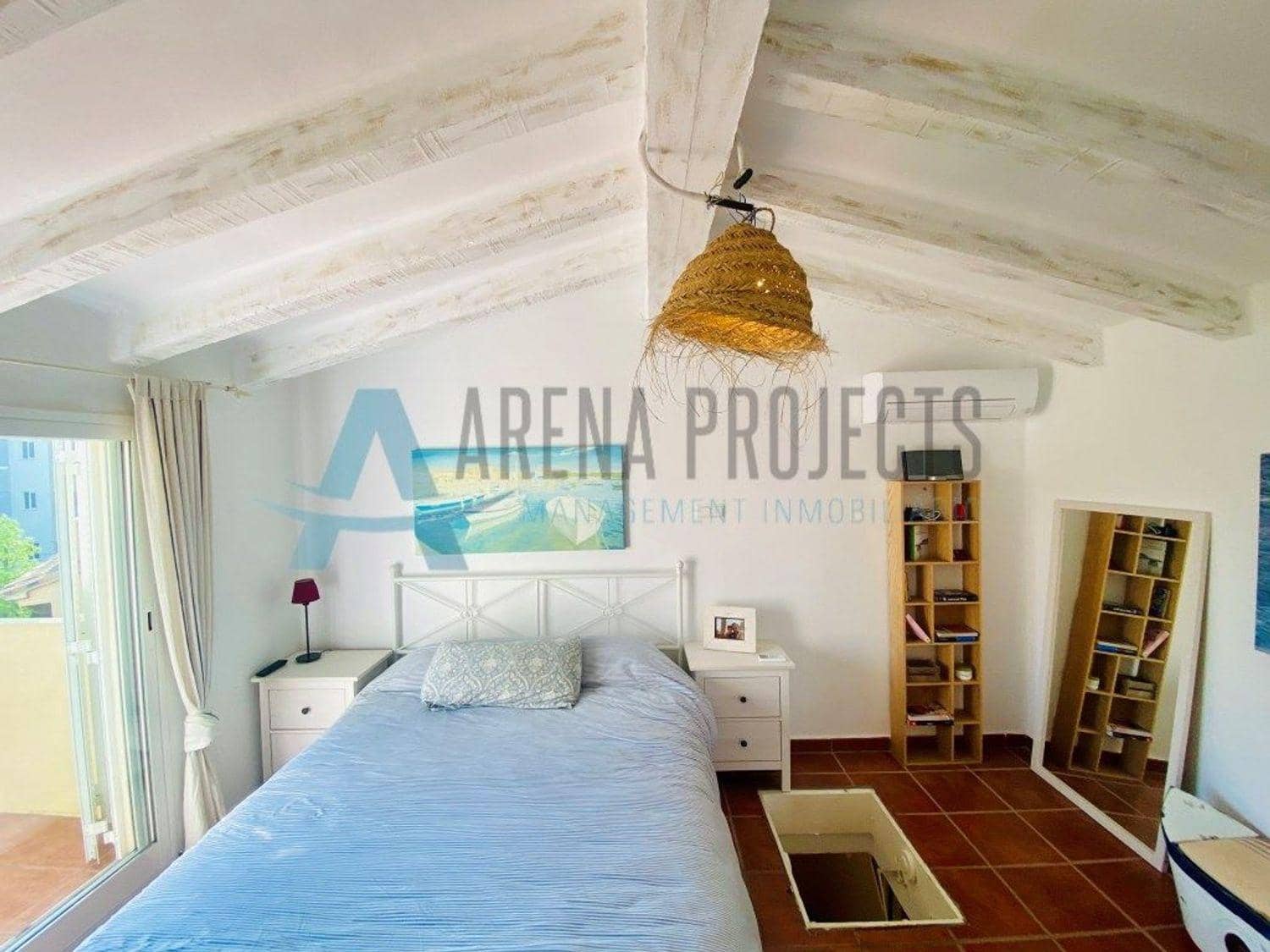 4 soveværelse Rækkehus til salg i Denia med swimmingpool garage - € 469.000 (Ref: 9116755)