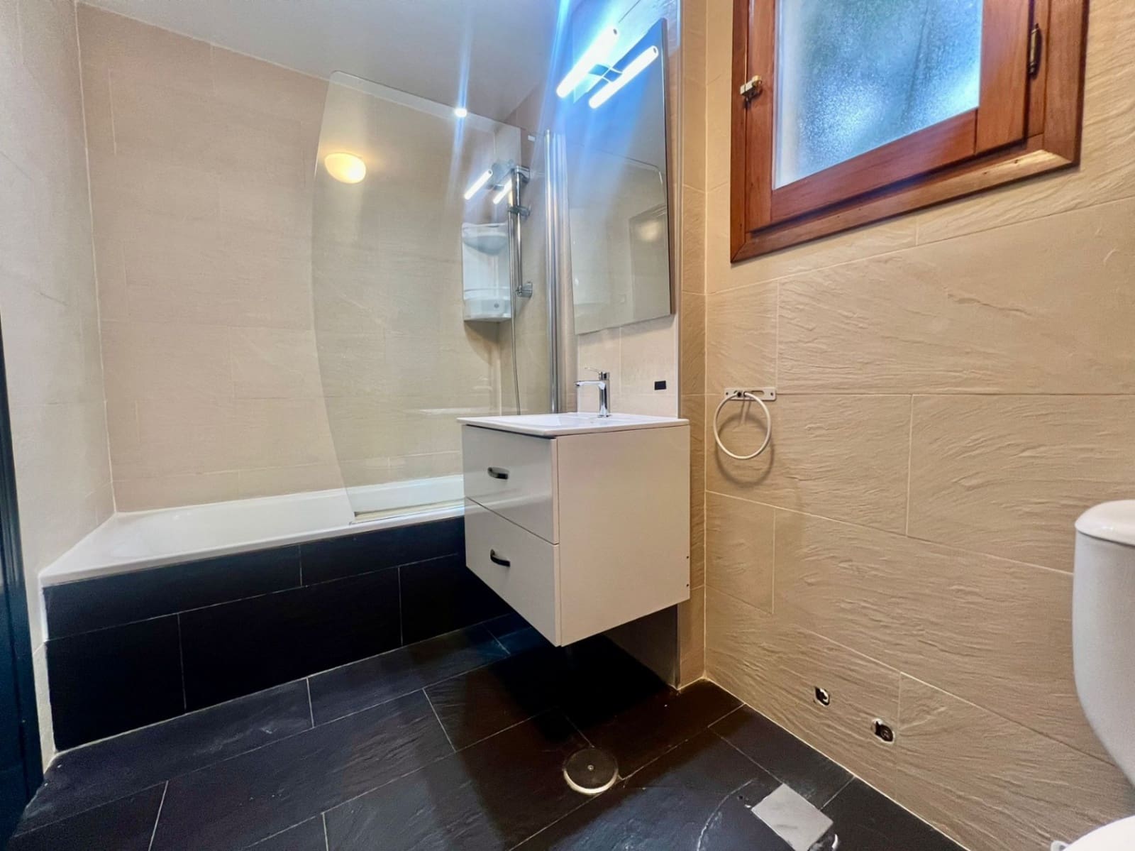 2 bedroom Apartment for sale in Pego with pool garage - € 128,500 (Ref: 9136195)