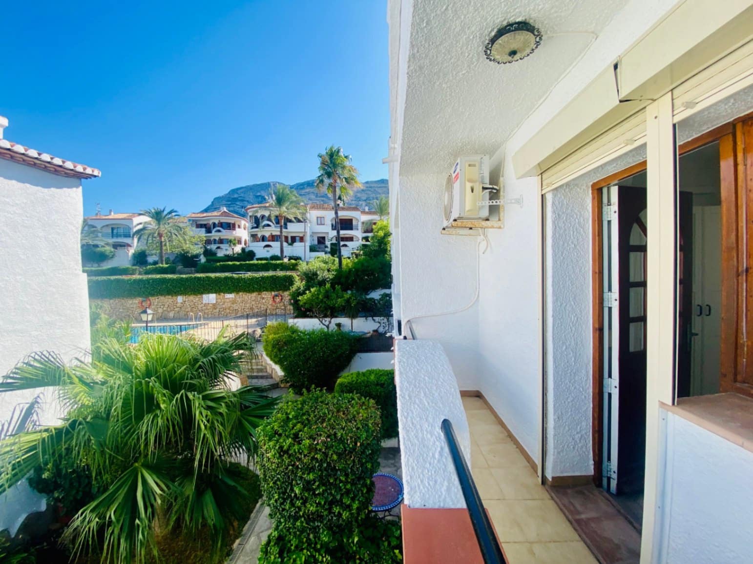 2 sypialnia Dom szeregowy na sprzedaż w Denia z basenem - 315 000 € (Ref: 9200776)