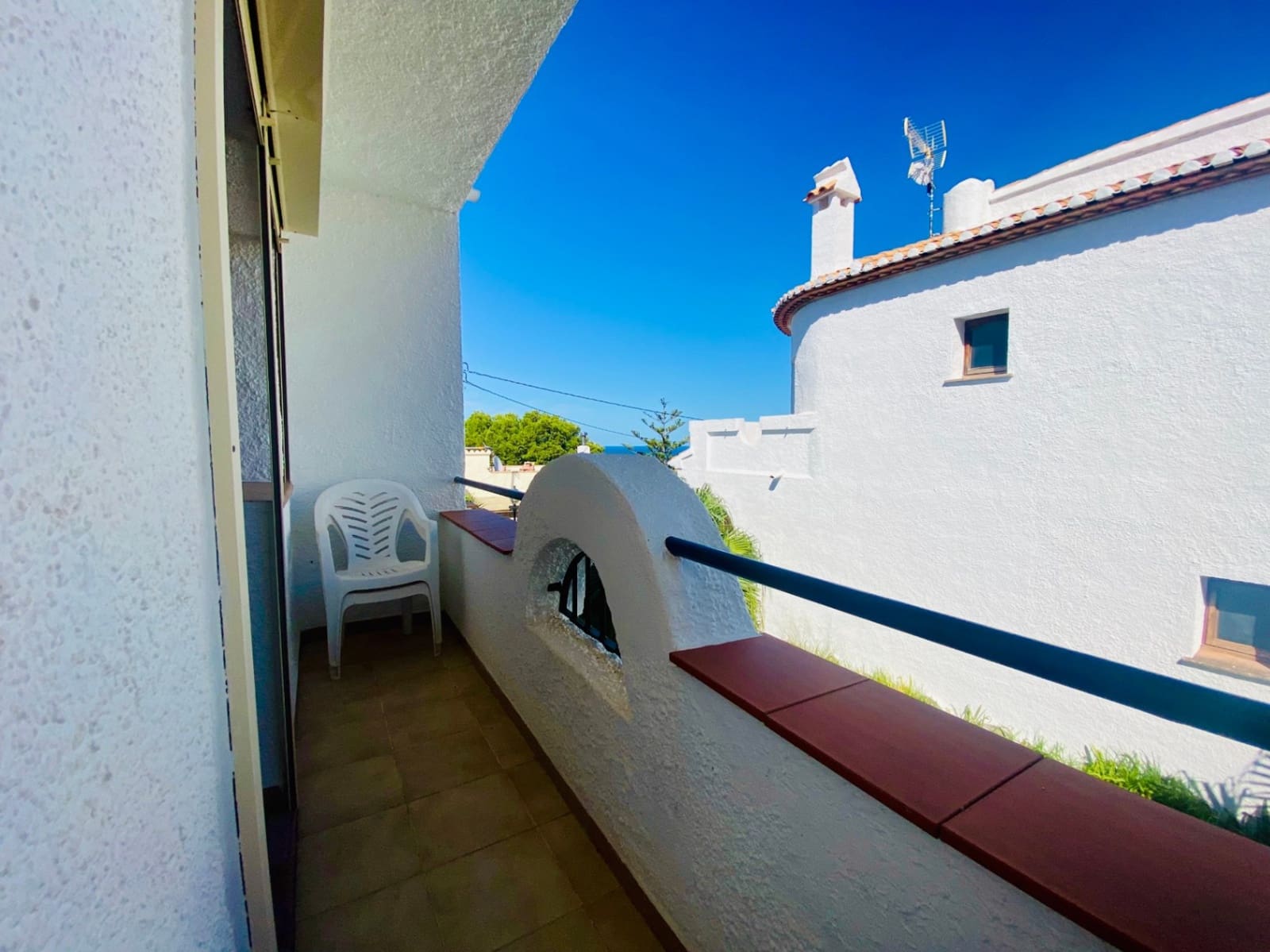 2 sypialnia Dom szeregowy na sprzedaż w Denia z basenem - 315 000 € (Ref: 9200776)