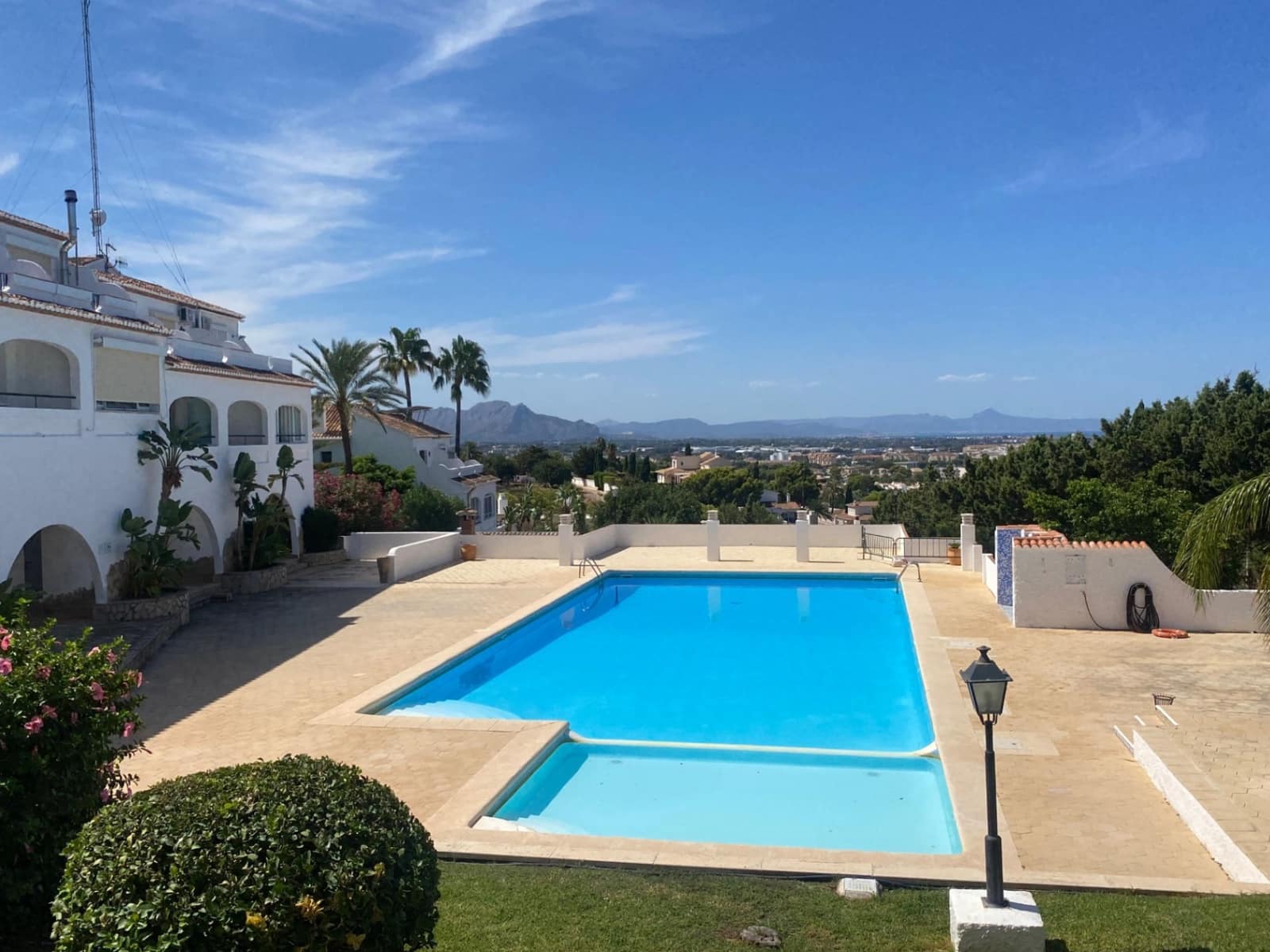 2 sypialnia Dom szeregowy na sprzedaż w Denia z basenem - 315 000 € (Ref: 9200776)