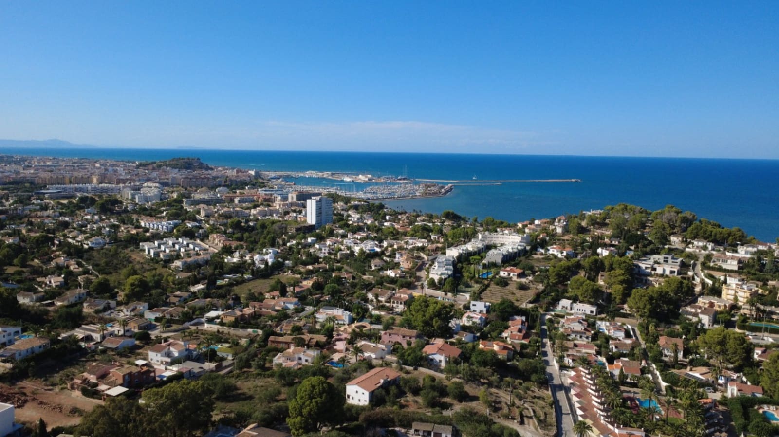 2 sypialnia Dom szeregowy na sprzedaż w Denia z basenem - 315 000 € (Ref: 9200776)