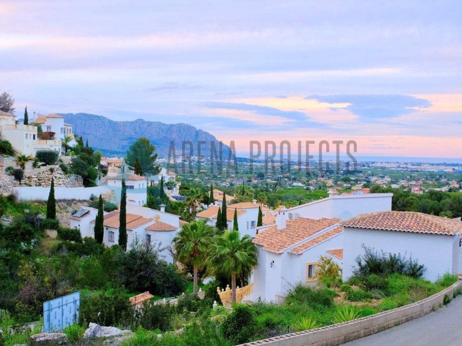 4 soveværelse Villa til salg i Pedreguer med swimmingpool garage - € 850.000 (Ref: 9255491)