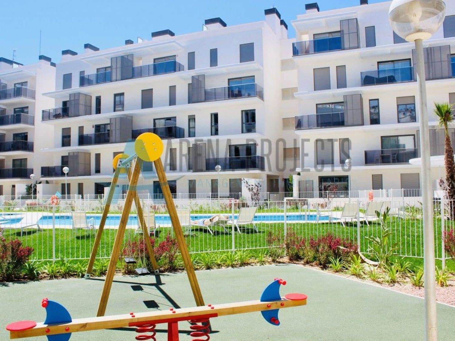 2 soveværelse Lejlighed til salg i Denia med swimmingpool garage - € 352.000 (Ref: 9264705)