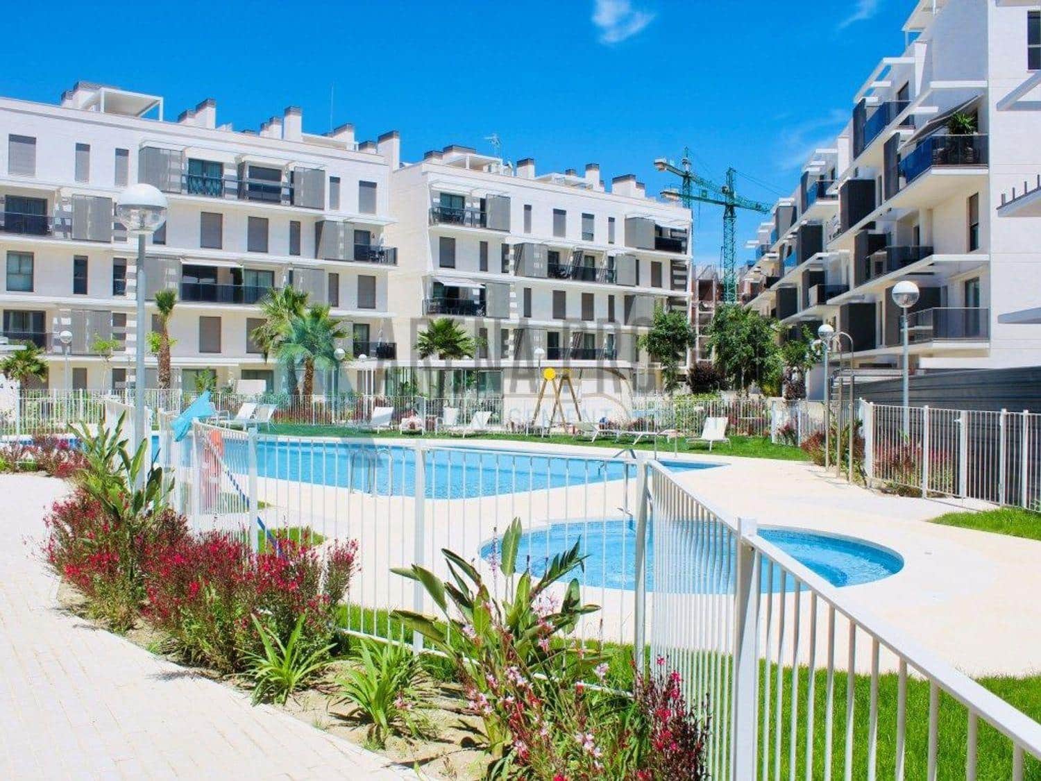 2 soveværelse Lejlighed til salg i Denia med swimmingpool garage - € 352.000 (Ref: 9264705)